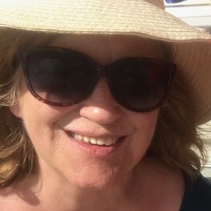 Meet your Posher, Patricia